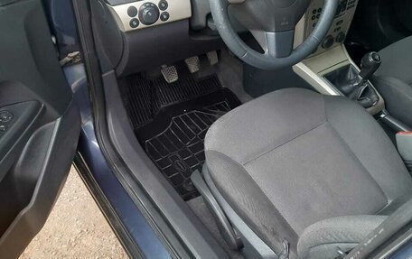 Opel Astra H, 2008 год, 660 000 рублей, 3 фотография