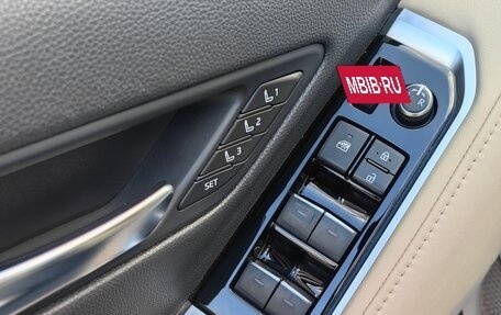 Toyota Land Cruiser, 2021 год, 11 900 000 рублей, 13 фотография
