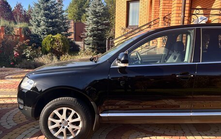 Volkswagen Touareg III, 2006 год, 990 000 рублей, 4 фотография