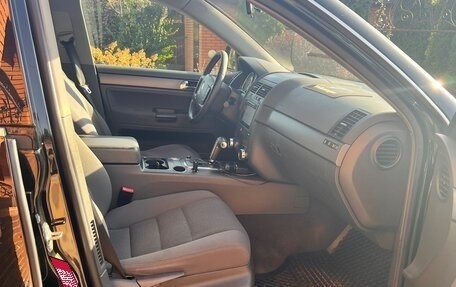 Volkswagen Touareg III, 2006 год, 990 000 рублей, 12 фотография