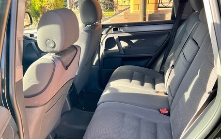 Volkswagen Touareg III, 2006 год, 990 000 рублей, 16 фотография