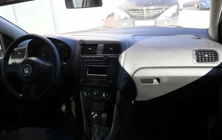 Volkswagen Polo VI (EU Market), 2013 год, 719 000 рублей, 15 фотография