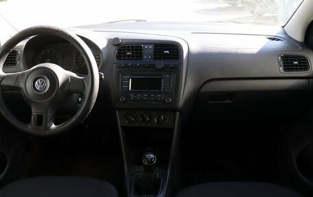 Volkswagen Polo VI (EU Market), 2013 год, 719 000 рублей, 14 фотография