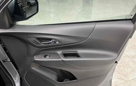 Chevrolet Equinox III, 2022 год, 2 326 000 рублей, 18 фотография