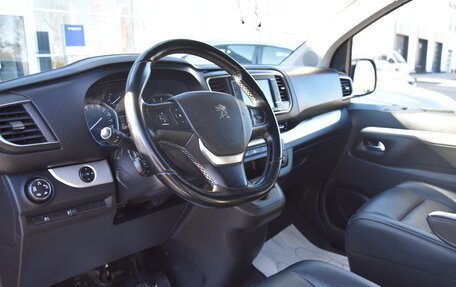 Peugeot Traveller I, 2020 год, 3 200 000 рублей, 13 фотография