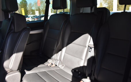 Peugeot Traveller I, 2020 год, 3 200 000 рублей, 23 фотография