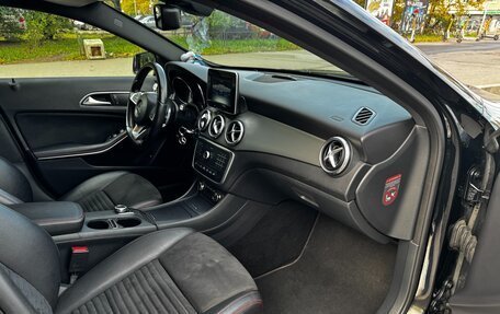 Mercedes-Benz GLA, 2016 год, 2 100 000 рублей, 9 фотография