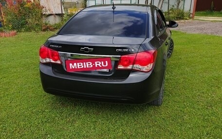 Chevrolet Cruze II, 2012 год, 610 000 рублей, 4 фотография