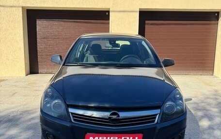 Opel Astra H, 2011 год, 645 000 рублей, 1 фотография