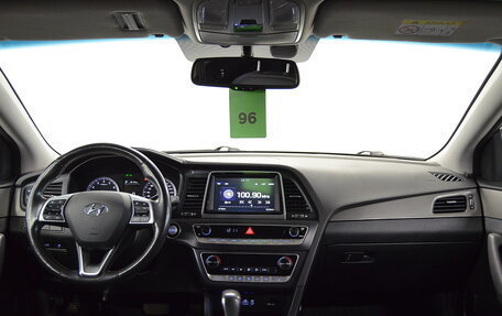 Hyundai Sonata VII, 2018 год, 1 850 000 рублей, 11 фотография