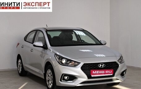 Hyundai Solaris II рестайлинг, 2018 год, 1 309 900 рублей, 1 фотография