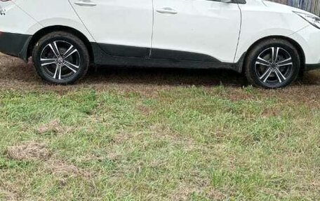 Hyundai ix35 I рестайлинг, 2012 год, 1 500 000 рублей, 3 фотография