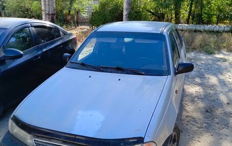 Daewoo Nexia I рестайлинг, 2003 год, 150 000 рублей, 3 фотография