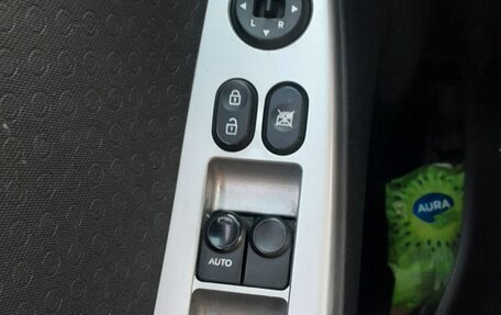Hyundai Solaris II рестайлинг, 2011 год, 750 000 рублей, 16 фотография