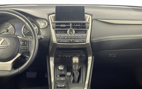 Lexus NX I, 2016 год, 2 390 000 рублей, 14 фотография