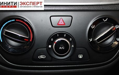 Hyundai Solaris II рестайлинг, 2018 год, 1 309 900 рублей, 14 фотография