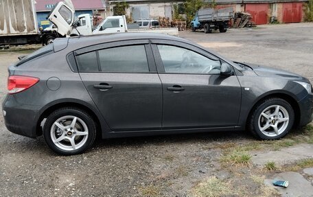 Chevrolet Cruze II, 2013 год, 775 000 рублей, 3 фотография