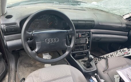 Audi A4, 1995 год, 100 000 рублей, 7 фотография