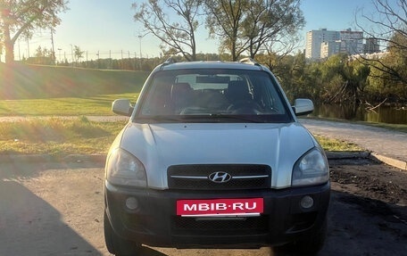 Hyundai Tucson III, 2005 год, 500 000 рублей, 2 фотография