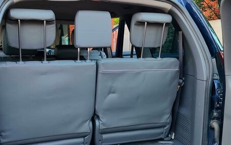 Toyota Land Cruiser Prado 120 рестайлинг, 2008 год, 3 000 000 рублей, 8 фотография