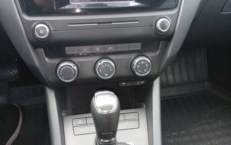 Skoda Octavia, 2015 год, 1 050 000 рублей, 13 фотография