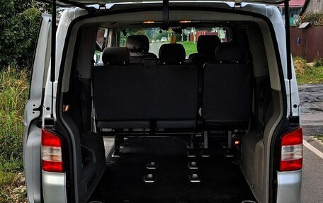 Volkswagen Caravelle T5, 2007 год, 1 500 000 рублей, 8 фотография
