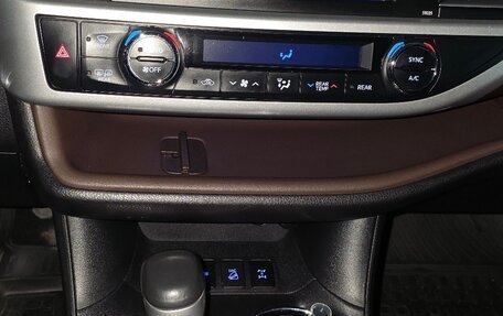 Toyota Highlander III, 2014 год, 3 350 000 рублей, 5 фотография