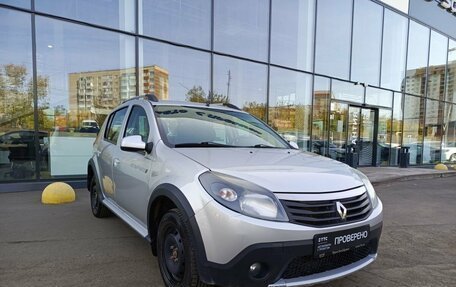 Renault Sandero I, 2014 год, 648 000 рублей, 3 фотография