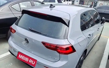 Volkswagen Golf VIII, 2021 год, 2 040 000 рублей, 17 фотография