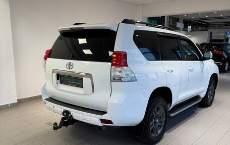 Toyota Land Cruiser Prado 150 рестайлинг 2, 2011 год, 2 266 000 рублей, 6 фотография