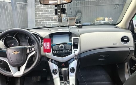 Chevrolet Cruze II, 2012 год, 900 000 рублей, 7 фотография