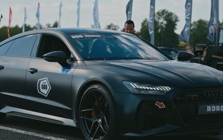 Audi RS 7, 2021 год, 14 500 000 рублей, 2 фотография
