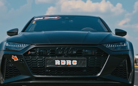 Audi RS 7, 2021 год, 14 500 000 рублей, 16 фотография