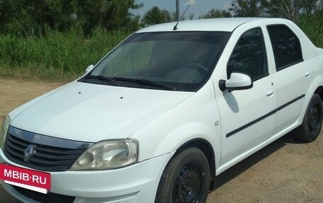 Renault Logan I, 2013 год, 320 000 рублей, 4 фотография