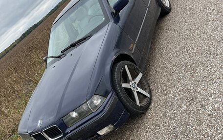 BMW 3 серия, 1996 год, 340 000 рублей, 2 фотография