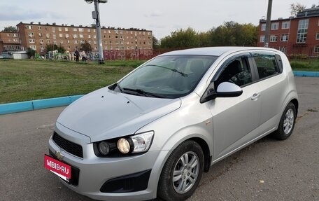 Chevrolet Aveo III, 2014 год, 800 000 рублей, 2 фотография