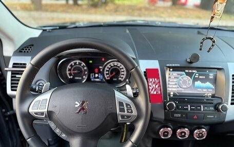 Peugeot 4007, 2012 год, 7 фотография