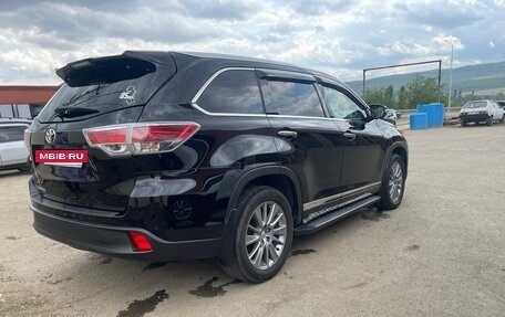 Toyota Highlander III, 2014 год, 3 100 000 рублей, 6 фотография