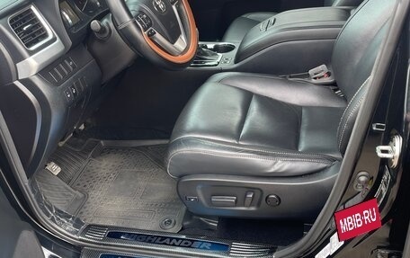 Toyota Highlander III, 2014 год, 3 100 000 рублей, 7 фотография