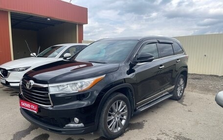 Toyota Highlander III, 2014 год, 3 100 000 рублей, 1 фотография