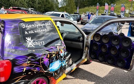 Volkswagen Polo III рестайлинг, 2000 год, 550 000 рублей, 2 фотография