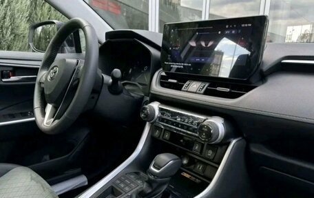 Toyota RAV4, 2025 год, 4 800 000 рублей, 9 фотография