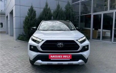 Toyota RAV4, 2025 год, 4 800 000 рублей, 2 фотография