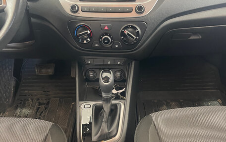 Hyundai Solaris II рестайлинг, 2020 год, 1 290 000 рублей, 8 фотография