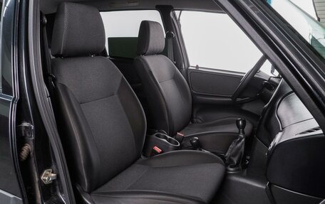 Chevrolet Niva I рестайлинг, 2019 год, 899 000 рублей, 8 фотография
