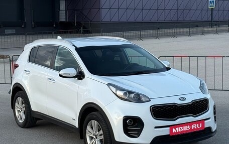KIA Sportage IV рестайлинг, 2016 год, 1 997 000 рублей, 4 фотография