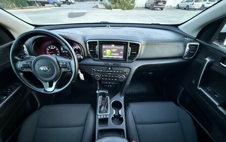 KIA Sportage IV рестайлинг, 2016 год, 1 997 000 рублей, 19 фотография