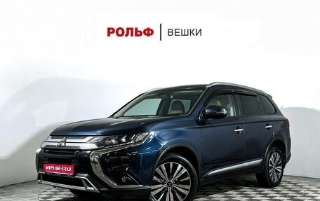 Mitsubishi Outlander III рестайлинг 3, 2020 год, 2 597 000 рублей, 1 фотография