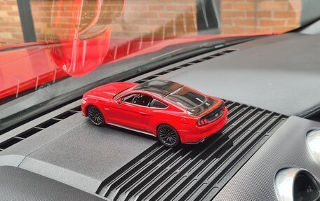 Ford Mustang VI рестайлинг, 2018 год, 2 900 000 рублей, 8 фотография