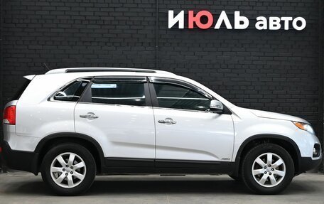 KIA Sorento II рестайлинг, 2011 год, 1 555 000 рублей, 9 фотография